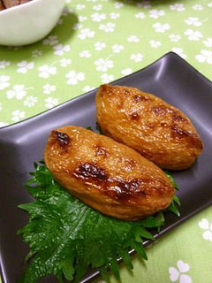 チーズとくるみの焼きいなり 青じそ風味-レシピのメイン写真