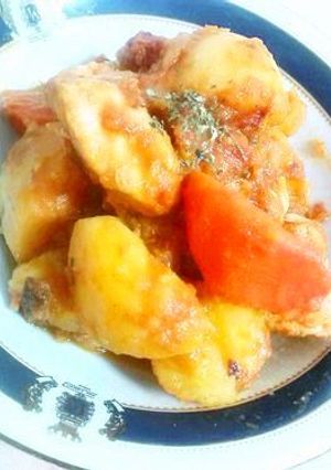 鶏肉とトマト缶で洋風肉じゃが☆-レシピのメイン写真