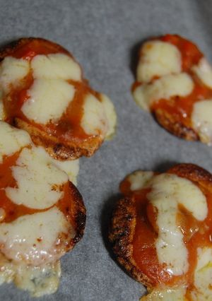 おせんべいのピザ-レシピのメイン写真