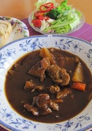 ☆牛スジ肉でトロトロビーフシチュー☆-レシピのメイン写真