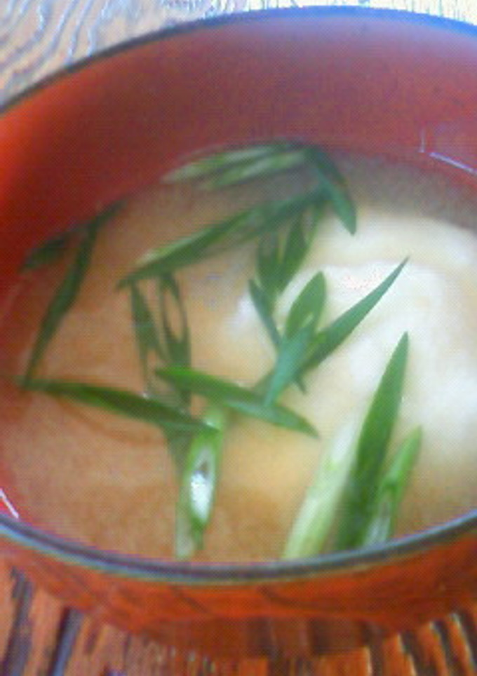 大和芋のすりおろしで◎ふわとろ♪味噌汁-レシピのメイン写真