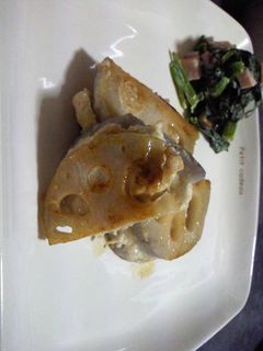 しゃきしゃき!ひき肉のれんこんはさみ焼き-レシピのメイン写真