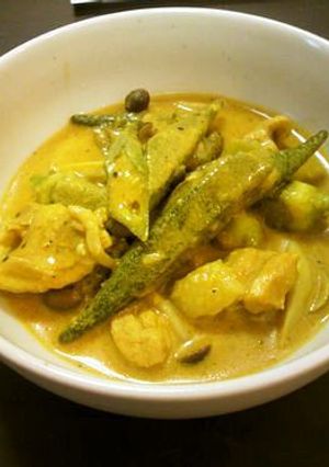 鶏肉とオクラのさっぱりヨーグルトカレー-レシピのメイン写真