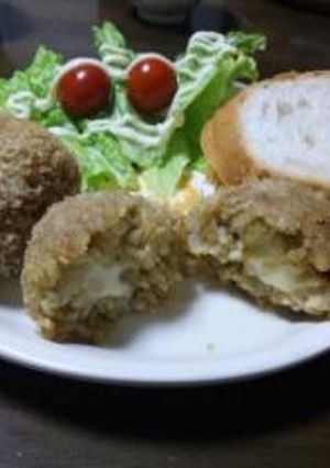 残りご飯とカレーで☆カレーライスコロッケ-レシピのメイン写真