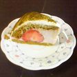 イチゴムースのドーム型ケーキ 抹茶ver