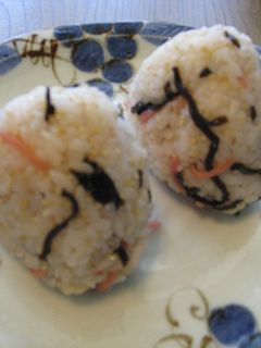 紅生姜と塩昆布のおにぎり-レシピのメイン写真