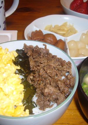 朝の三色丼-レシピのメイン写真