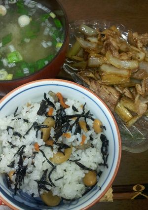 豚肉とセロリのオイスターソース炒め-レシピのメイン写真
