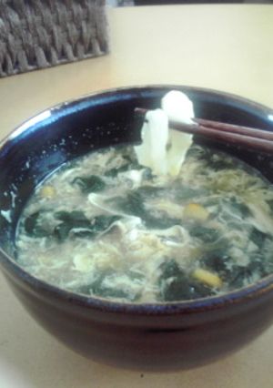 残った餃子の皮でワンタンスープ-レシピのメイン写真