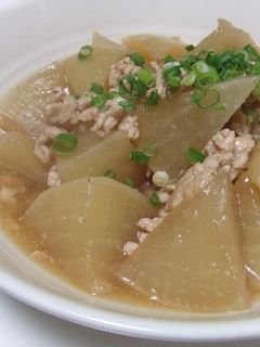 大好きな母の味❤大根のそぼろ煮-レシピのメイン写真