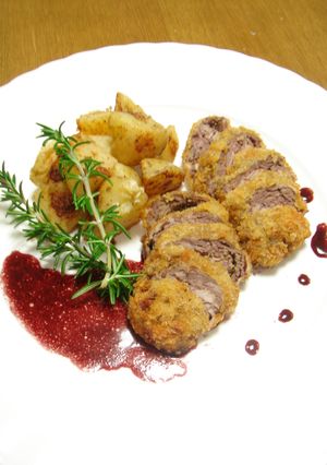 牛肉のマスタードカツ✿赤ワインソース添え-レシピのメイン写真
