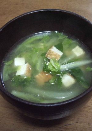 かんたん味噌汁（白菜と厚揚げ）-レシピのメイン写真