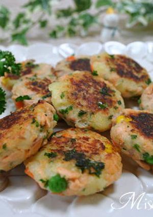鮭とじゃがいものお焼きミックスベジ入り-レシピのメイン写真