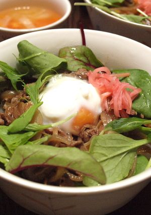 簡単☆焼肉のたれで洋風牛丼-レシピのメイン写真
