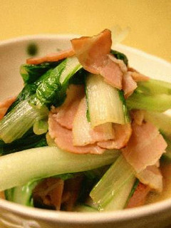 しろ菜とベーコンの煮びたし-レシピのメイン写真