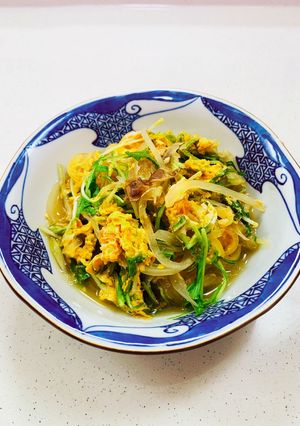 だしいらず甘~い 玉ねぎと水菜の卵とじ-レシピのメイン写真