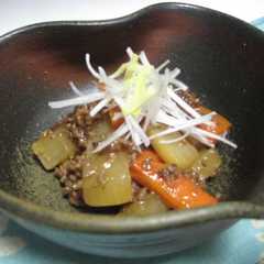 ☆美味しい☆根菜と挽肉の照り煮-レシピのメイン写真