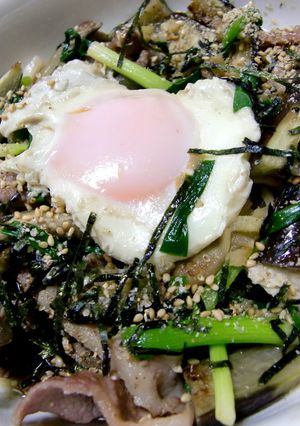 ランチに簡単☆激ウマ豚なすぶっかけうどん-レシピのメイン写真