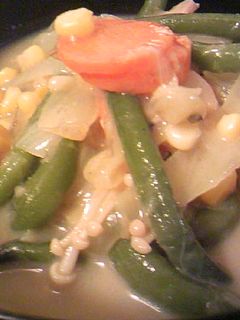 ダイエット:ハムときのこのカレーシチュー-レシピのメイン写真