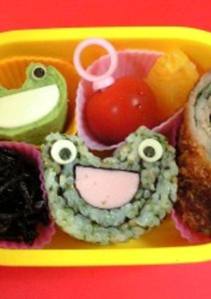 キャラ弁☆カエルのお弁当☆緑の卵焼き☆-レシピのメイン写真