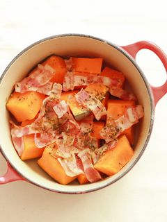 かぼちゃとベーコンのハーブ蒸し。-レシピのメイン写真