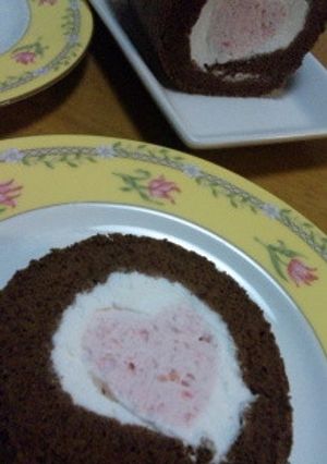 ハート in ロールケーキ-レシピのメイン写真