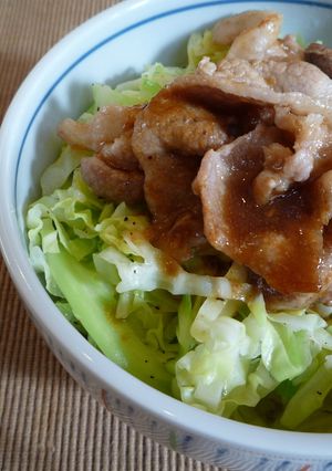 キャベツたっぷり☆焼肉のたれde豚丼-レシピのメイン写真