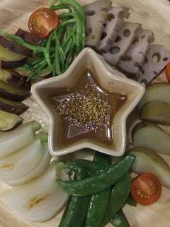 紫蘇味噌ソースでバーニャカウダ風サラダ-レシピのメイン写真