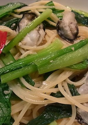 牡蠣と小松菜のオイルソースのパスタ-レシピのメイン写真
