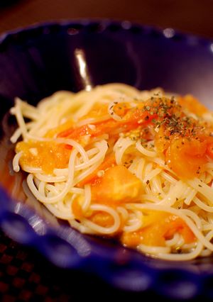 トマトひとつ＆フライパンひとつでパスタ！-レシピのメイン写真
