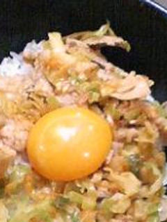 豚キムチ丼-レシピのメイン写真