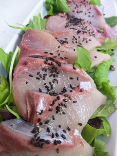 青じそドレッシングで食べるハマチのサラダ-レシピのメイン写真