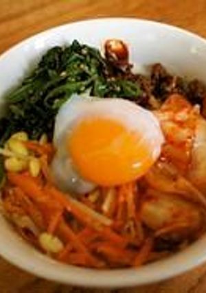 ニンニク香る☆野菜たっぷりピビンバ丼-レシピのメイン写真