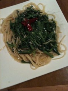 春菊とアンチョビのパスタ-レシピのメイン写真