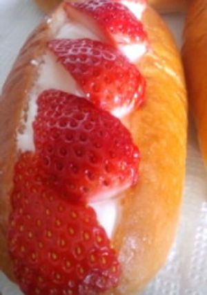 苺パン-レシピのメイン写真