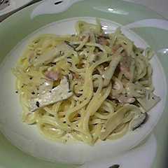 簡単　バジルクリーム生パスタ-レシピのメイン写真