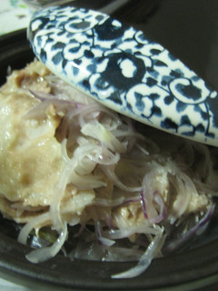 タジン鍋で簡単さっぱり豚肉と玉ねぎ蒸し-レシピのメイン写真