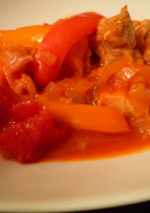鶏肉とパプリカのトマト煮-レシピのメイン写真