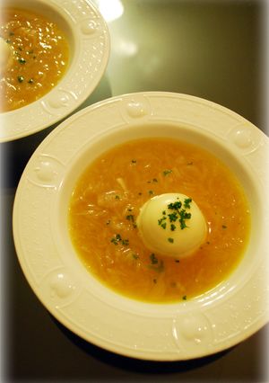 圧力鍋で!チーズドーム✿オニオンスープ-レシピのメイン写真