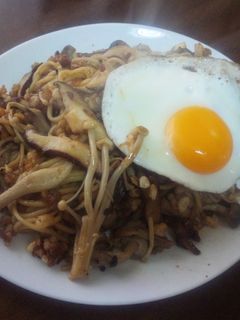 アレンジ焼きそば§③きのこ焼きそば-レシピのメイン写真
