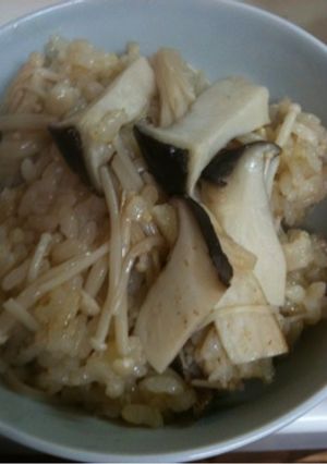 ＊ホタテとキノコの炊き込みご飯＊-レシピのメイン写真