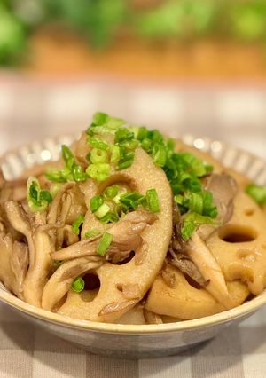 腸活・常備菜☆レンコンと舞茸のガリバタ醤油炒め-レシピのメイン写真