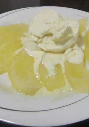 超簡単ホカホカリンゴのアイスクリームのせ-レシピのメイン写真