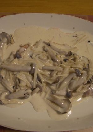 ポークソテーのきのこクリーム煮-レシピのメイン写真