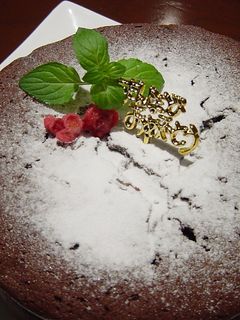 まるで生チョコ☆しっとりガトーショコラ-レシピのメイン写真