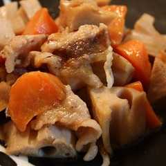 รูปของ 根菜と豚肉のオイスターソース煮
