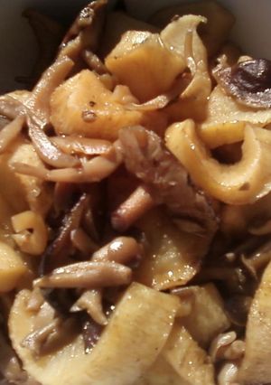 干し大根と茸(椎茸・シメジ)の煮物-レシピのメイン写真