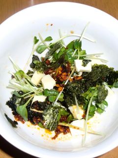 かいわれとチーズのラー油和え-レシピのメイン写真