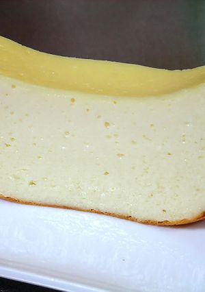簡単ヘルシーHBでヨーグルトチーズケーキ-レシピのメイン写真