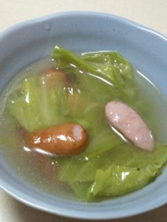 キャベツとウィンナーのスープ♪-レシピのメイン写真